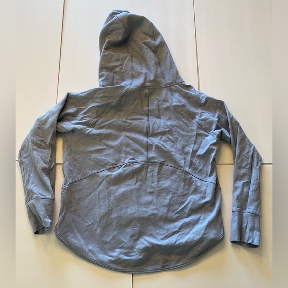 Lululemon Time Out Hoodie  12 - Picture 10 of 10